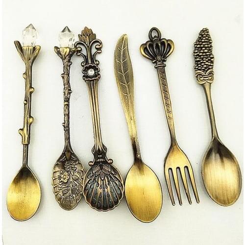 6 Set Retro European Palace Tableware Fruit Cake Fork Pomegranate Flower Coffee Spoon Minor Gold Silver Bronze Dessert Spoons