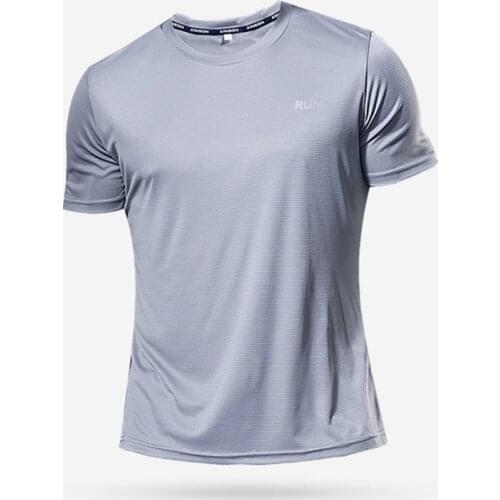 Summer T Shirt Breathable Shirts Quick Dry Camisetas Men Lightweight Short Sleeve Ropa Deportiva Ice Silk T-Shirt Loose O-Neck