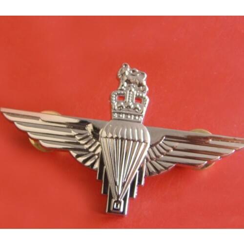 UK British ROYAL PARATROOPER METAL WINGS HAT BERET COCKADE CROWN BROOCH BADGE PIN SILVER
