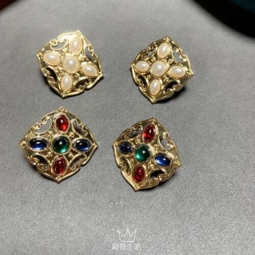 Western antique vintage retro Hepburn classic temperament earring color treasure cool wind of pearl earrings