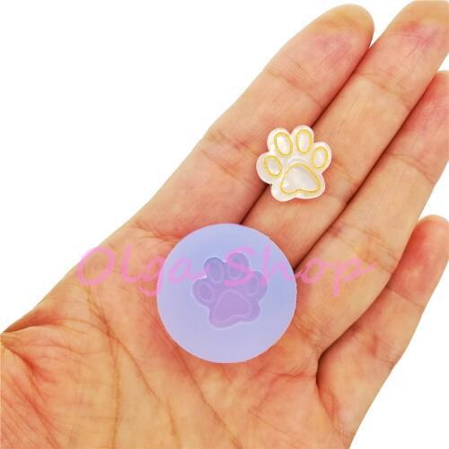 DYL903 15.5mm x 15.1mm Small Dog Cat Paw Silicone Mold Earrings Necklace Pendant Making Resin Clay Nail Art Fondant Decoration