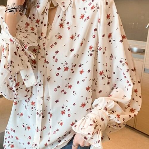 Korean style loose broken flower lantern sleeve chic top lazy fashion long sleeve Real shot autumn new style shirt female 16111