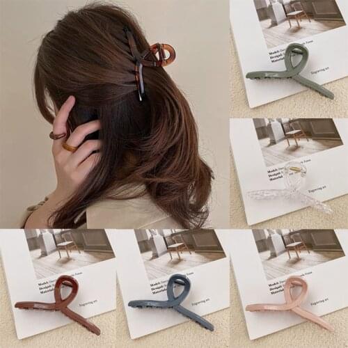 MueRaa Elegant Trendy Hair Claws Large Hair Clip For Women Girls Fashion Hair Accessories Hairpins Headwear Ornament Hairgrip