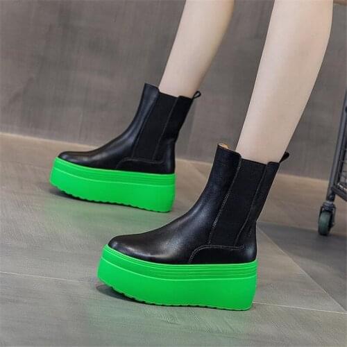 Chunky Heel Chelsea Boots Women Genuine Leather Plush Ankle Boots Four Season Female Platform Boots Punk Gothic Shoes Size 33-39