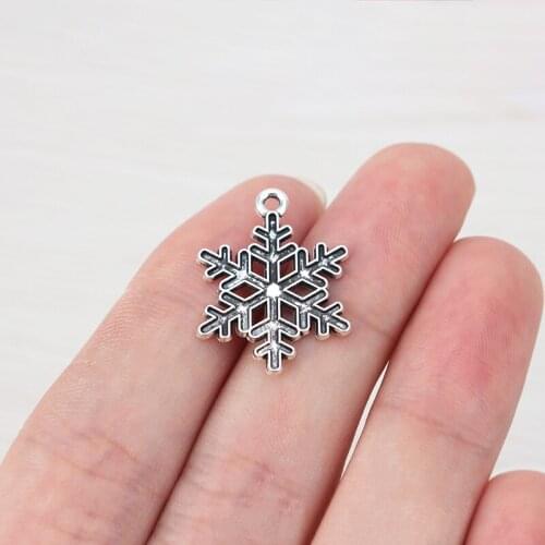 50 x Tibetan Silver Snowflake Christmas Xmas Charms Pendants for Necklace Jewelry Making Findings 24x19mm