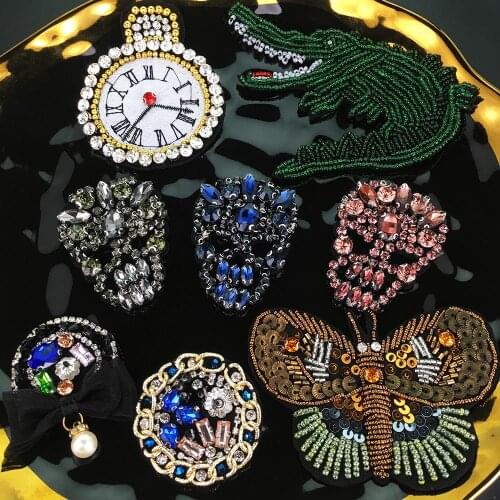 1PCS 3D Handmade Rhinestone Heart Beaded Patches Sew On Sequin Patch For Clothing Beading Flower Applique Cute Patch