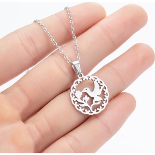 Lovely Animal Bird Sparrow Necklace Pendants Gold Color Stainless Steel Bird Kissing Flower Necklaces For Women Girl Jewelry