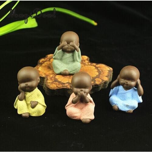 Chinese Kung Fu Tea Pet Little Buddha Monk Statue for Home Tea House Tea Party Decoration