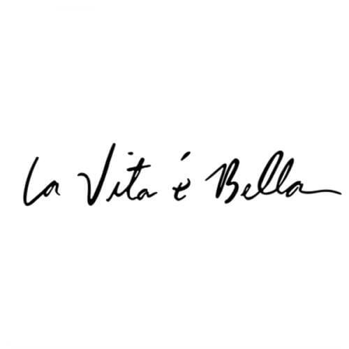 18*4cm la vita e bella Italian Quote Car Sticker Waterproof Laptop Decals Truck Bumper Window CL297