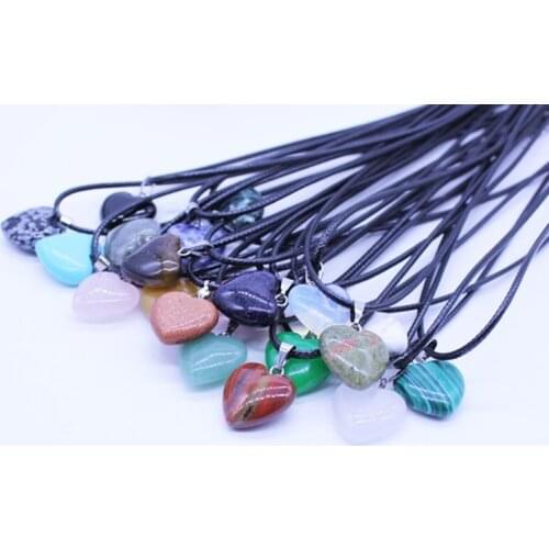 Natural Semi-precious Stone Crystal Charms Multi Color Peach Heart Shape Choker Necklace Fashion Ladies Jewelry Exquisite Gift