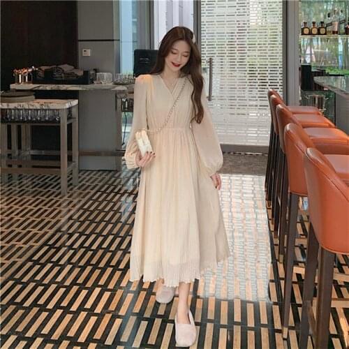 New fashion pleated dress autumn winter leisure waist V-neck dress temperament design sense age reduction slimming dress womenn5