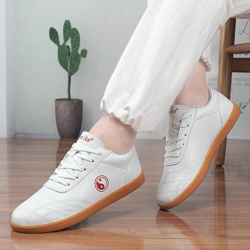 White Chinese Kung Fu Shoes Breathable Shaolin Tai Chi Karate Taekwondo Shoe Bruce Lee Wushu Shoes Women Men Kung Fu 8201