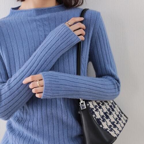 100% Cashmere Knitted Jumpers Female 4Colors Winter Warm O-neck Long sleeve Pullovers Women Best Quality Sweaters