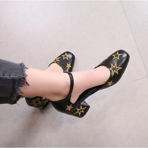 Soft Genuine Leather Flat Shoes Women Flats with Flowers Ladies Shoes Women Designers Loafers Slip On