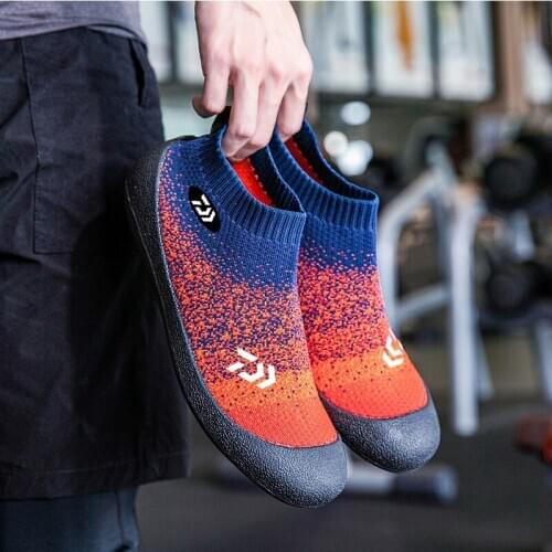 2020 Daiwa Outdoor Fishing Non-slip Shoes Men and Women Flying Woven Diving Shoes Soft Bottom Swimming Shoes Quick-drying Shoes