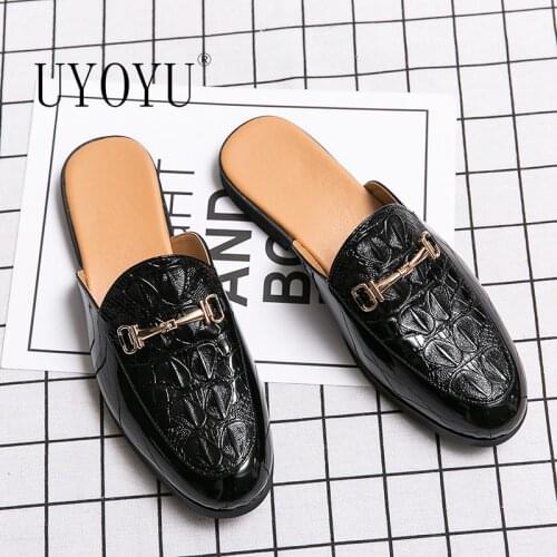 Luxury Business Designer Italian Men Half Shoes Brand Patent Leather Mens Casual Shoes Loafers Coiffeur Mules Man Slides Slipper