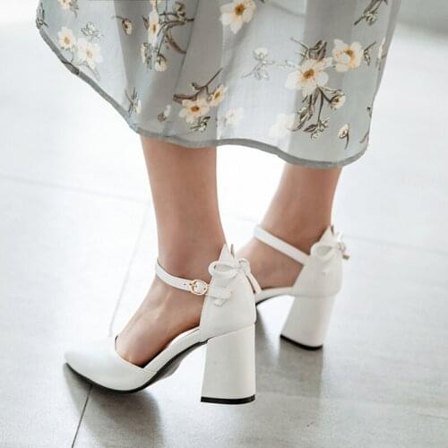 2021 new High Heels Sandals Women Ankle Strap Buckle Summer Shoes Female Thick heel Women Shoes 2019 Casual Sandals Size 32-43