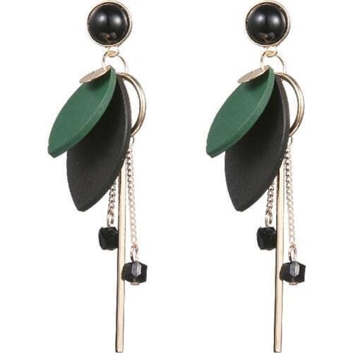 New Fashion Tassel Statement Earrings for Women Green Red Wood Oval Drop Long Earring Korean Wild Leaf Fringe Earings Gift