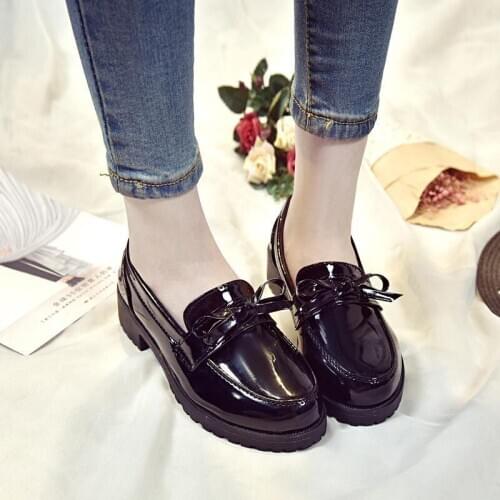 2020New Flats Woman Leather Flats Women Slip On Womens Loafers Metal Decoration Large Size 35-44