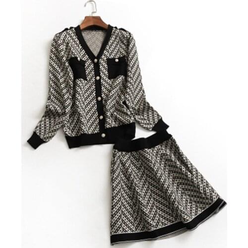 2021 Spring Autumn Knitted Skirt Sets Women Single Breasted V-Neck Pockets Tops + Chic Plaid Jacquard Skirts Two-Piece Suit