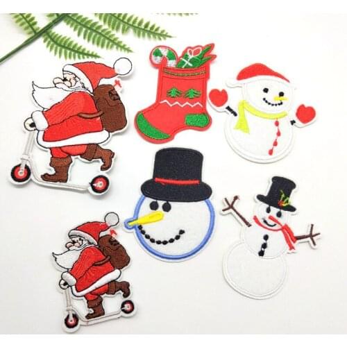 20pcs/lot Christmas patches iron on patches clothe stickers snowman badges DIY embroidered patches for jeans clothes decoration