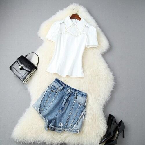 Europe and the United States womens clothing in the summer of 2021 the new style of pure and fresh and embroidered collar shirt