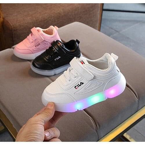 European Cute Fashion Leisure Children Casual Shoes LED Lighted Baby Boys Girls Shoes Excellent Kids Sneakers Toddlers