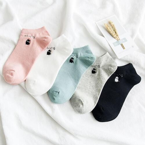 2019 NEW Japanese cartoon Cat embroidery Solid color Hot sale Women Skateboard Sock Comfortable cycling socks sports yoga socks