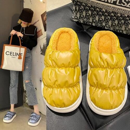 2021 Plush Earm Home Flat Slippers Lightweight Soft Comfortable Winter Womens Cotton Shoes Indoor Platform Waterproof