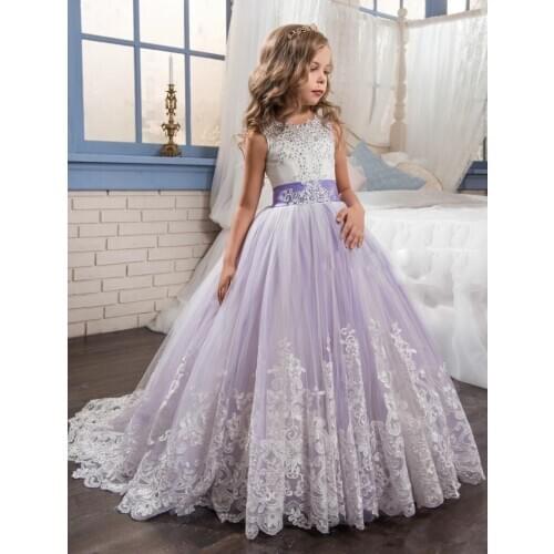 Sleeveless Princess Ball Gowns Flower Girls Dresses Lace Beading Dresses Sweep Train Girls Birthday Dresses Custom Made