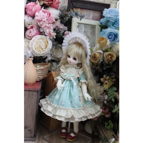 BJD doll dress suitable for 1/3 1/4 1/6 Blythes size giant light green fresh flower dress Bonnet doll accessories (Skirt + Tiar