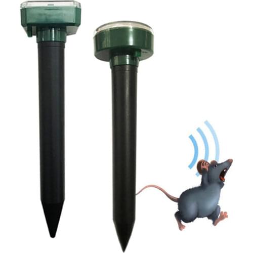 2/4Pcs Mole Rat Repellent Solar Ultrasonic Repeller Bat Garden Pest Deterrent Outdoor Ultrasonic Pest Repeller Mouse Trap Device