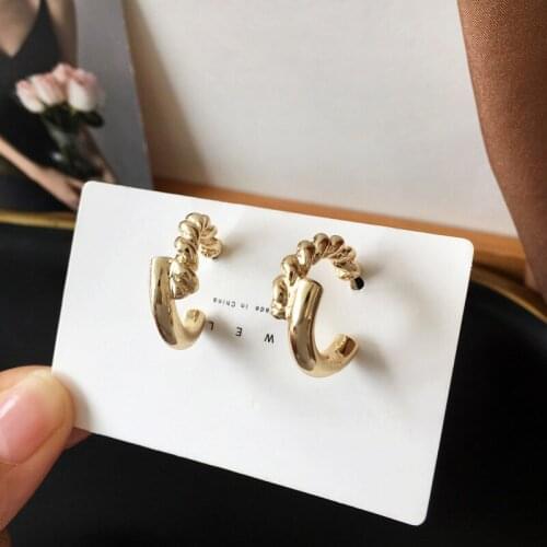 C Shape New Twist Fall Earrings Metal Cute Luxury Vintage Earrings