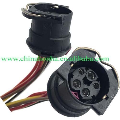 Free shipping J6 accessories B5 headlight assembly plug J6 headlight connector Pure copper 5 wire harness car 5 hole plug