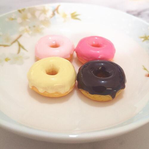 6Pcs Donut Diy Slime Supplies Accessories Phone Case Decoration for Slime Filler Miniature Resin Cake Fruits Candy Chocolate