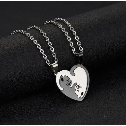 Animal Pendant Black White Cat Stitching Necklace Simple Friendship Gift Heart Shape Gold White Cat Cute Couple Jewelry Necklace