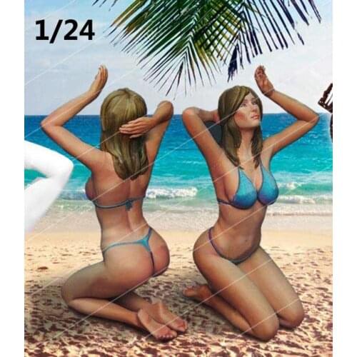 1/24 Bikini Gilr sitting Resin Figure Building Kit
