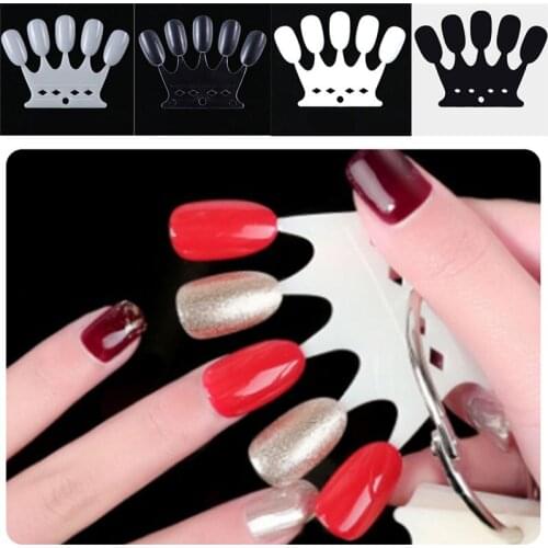 5*10pcs Crown Shape False Nail Tips Plastic Polish Swatch Natural Clear/White/Black Nail Art Palette Display Board Manicure Tool