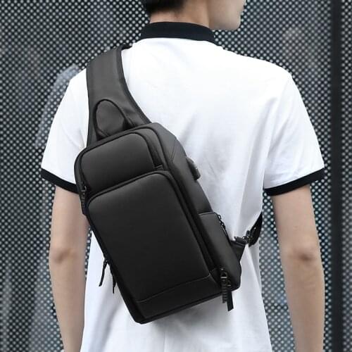 Short Trip Male Shoulder Bag Fashion Brand Chest Pack Usb Charging Crossbody Bags for Men Shoulder Sling Bag Waterproof