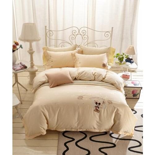 Luxury Jacquard Comforter Cover Set Mickey Minnie Mouse Princess Bedding Sets Embroidery Queen King Size Bed Sheet Girls Wedding