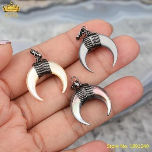 5Pcs/Lot Gun Black Copper Wire Wraped Crescent Moon Shell Pendant Jewelry,Boho Ox Horn Shell Charms DIY Bracelet Jewelry Making