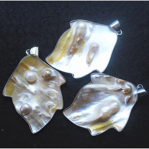 New shell pendants with pearl top fashion mother of pearl pendants size 56x45mm loose pearl and shell beads