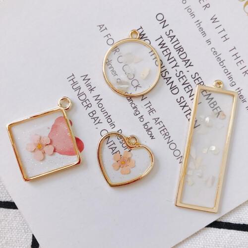 4 pieces / lot resin round peach heart love pendant shell broken end Floret pendant earpiece material Other
