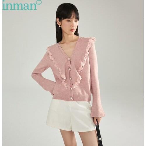 INMAN Autumn Winter Womens Sweater Sweet Elegant Hollow Embroidered Splicing Slim V-Neck Romantic Flared Cuffs Females Top