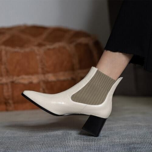 2020 New Square Toe Women Beige Leather Boots Slip on Fashion Chelsea Knight Botas Femmes 5cm Square Heels Winter Botines Mujer