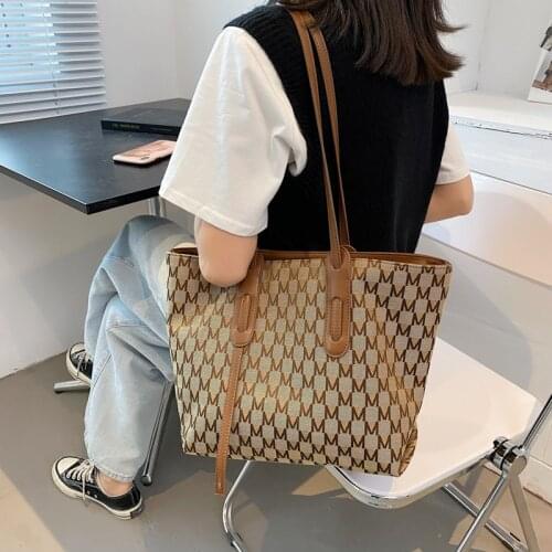 2021 New Fashion Tote Bags Womens Luxury Brand Design Shopping Bags Females Large Capacity Handbags Multi-function Outdoor Bag