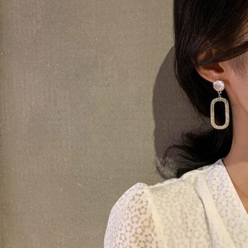 Huge Bud Korean Crystal Drop Earrings Trendy AAA Cubic Zircon Geometric Simple Dangle for Women Vintage Pendant Jewelry Gift