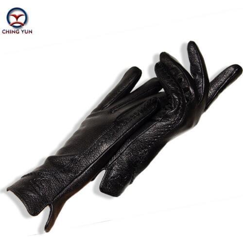 Womens Gloves Winter Genuine Leather Winter Warm Fluff Lady Decorative Buttons Female Deerskin Wool Lining High-Quality Mittens