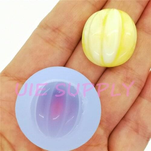 BYL540U 22.6mm x 21.6mm Silicone Mold Fondant Cake Decoration Candy Resin Clay Earrings Necklace Craft Soap Candle FOOD SAFE