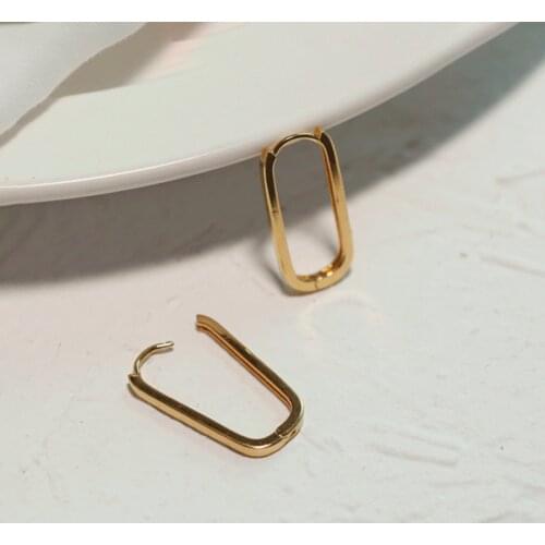 New Fashion Simple Copper Small Circle Hoop Earrings For Women Girls Geometric Round Ear Buckle Korean Popular Jewelry Gift 2021